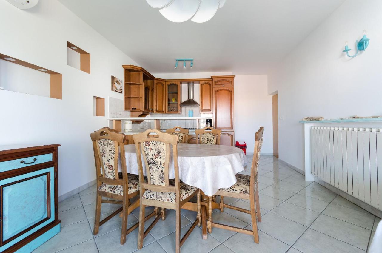 Apartments Slavica R Banjol Exterior photo